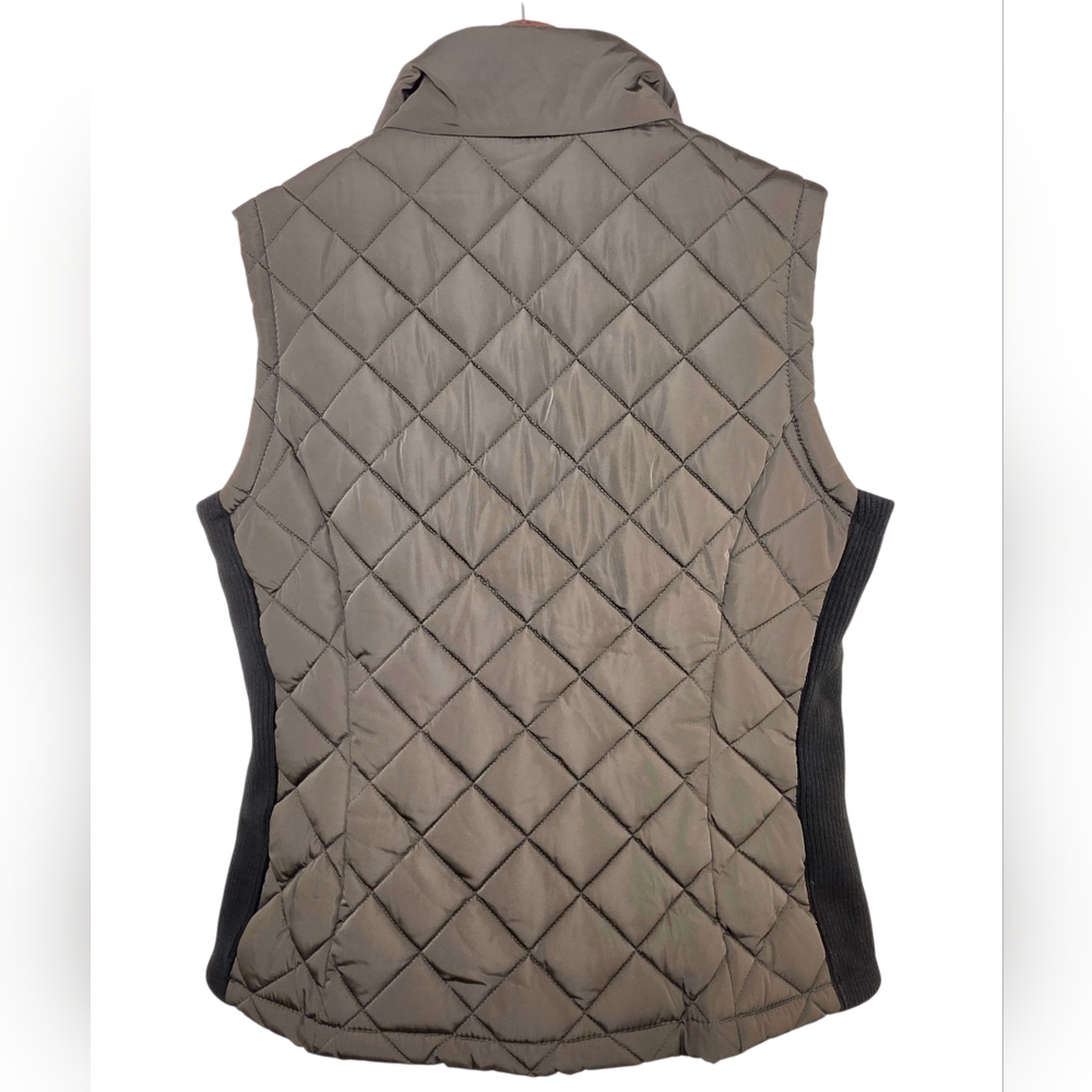Andrew Marc Women's Quilted Puffer Vest Full Zip β Earthy Khaki Green β Size M - Picture 12 of 17